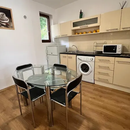 Shato Del Mar First Apartment *